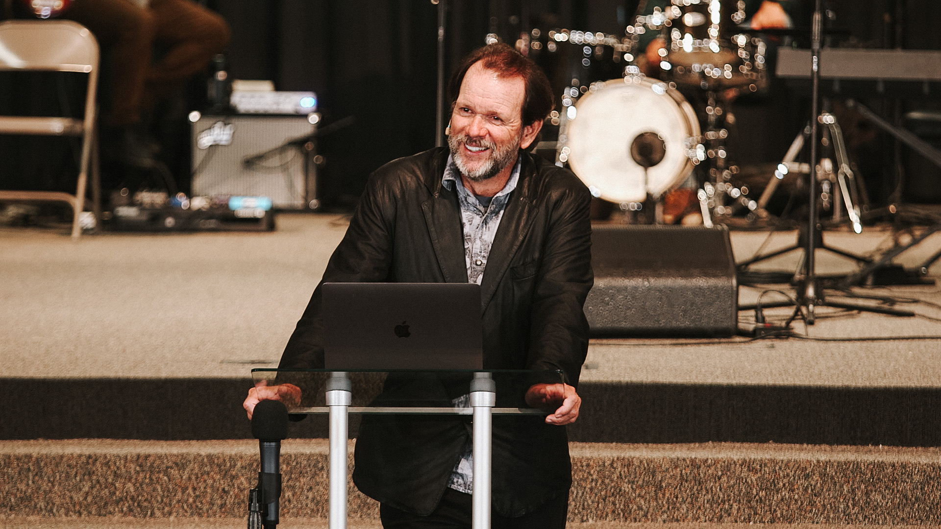 Pastor Mark Spitsbergen teaching at Abiding Place Ministries
